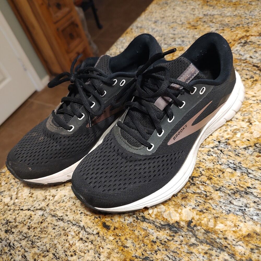 Brooks Signal 3 Women's Running Shoes Sneakers Size 8.5B 1203491B088 Black